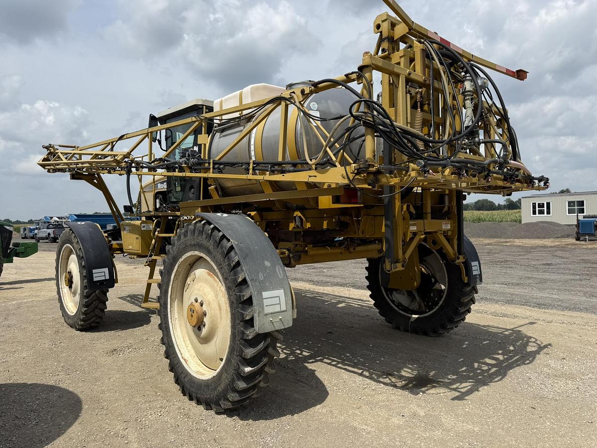 Used 2003 Rogator 1064, 1060 Gallon Tank, 90' Boom, Raven