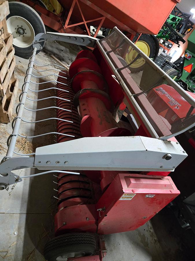 Used 2019 Dion Scorpion 300, 9ft Hay Head, 4 Row Corn Head, Processor