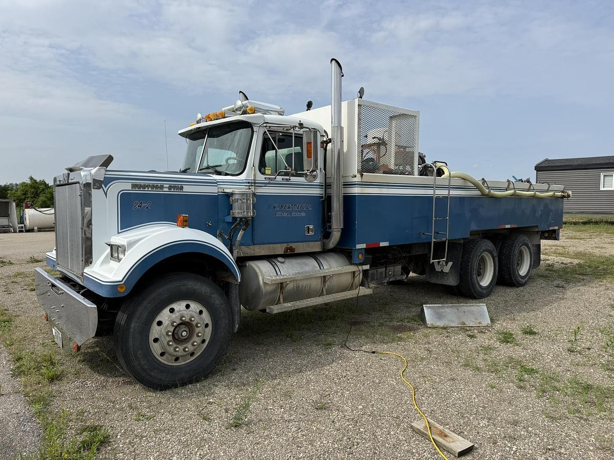 Used 1988 Western Star Stainless 3000 Gallon Water Truck, 400 Cummins, Eaton 15 SPD