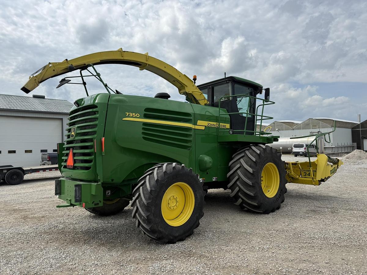 Used 2008 John Deere 7350 SPFH With Kember 6 Row Head