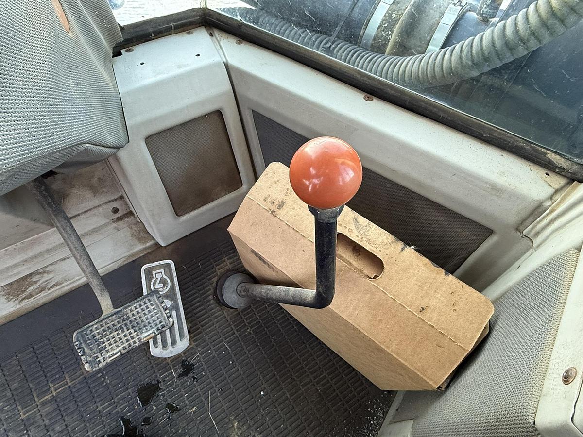 Used 1989 Ford Versatile 946 Articulating 4wd, Cummins, 4 Remotes