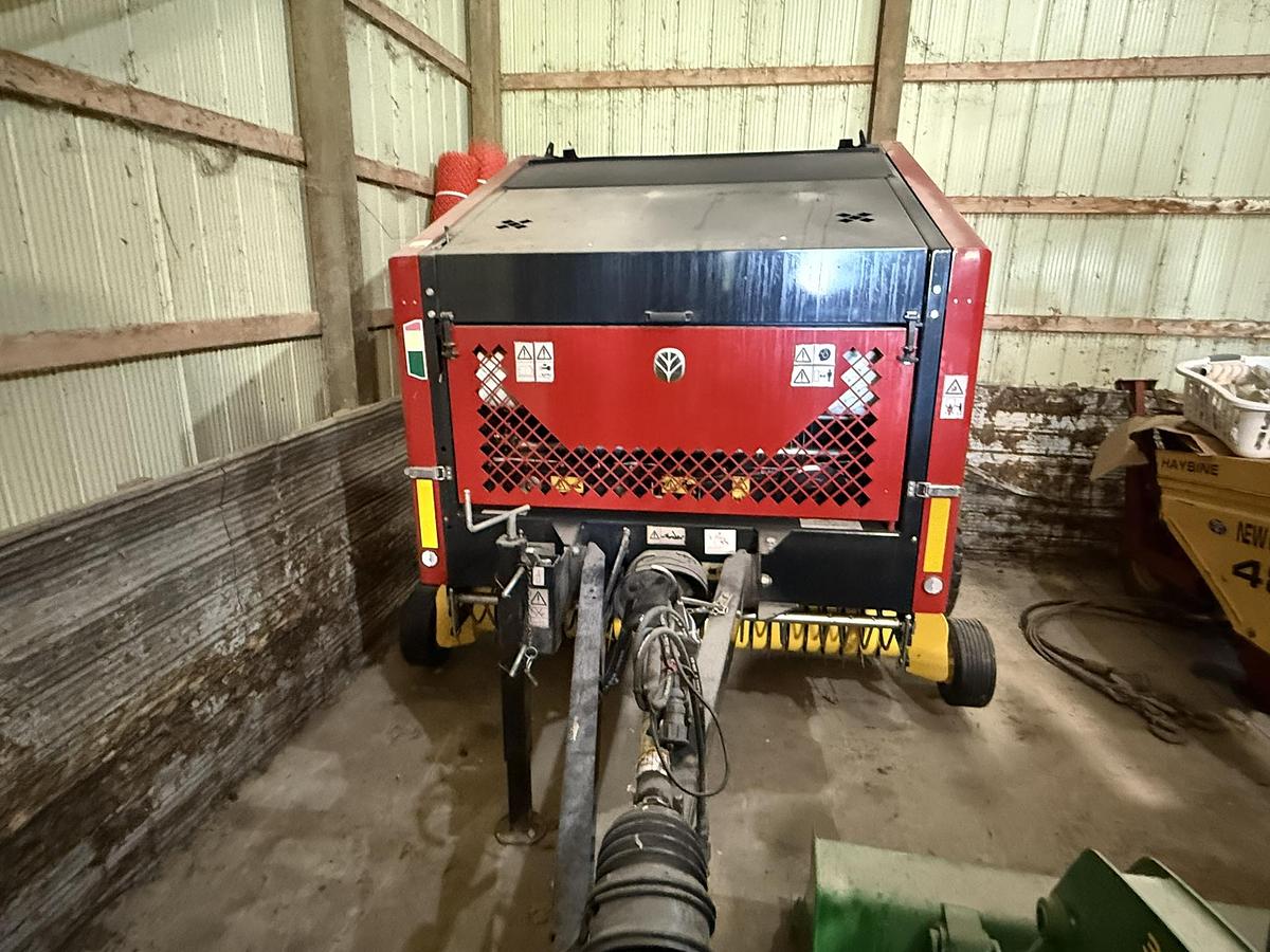 Used New Holland RF450 Utlilty