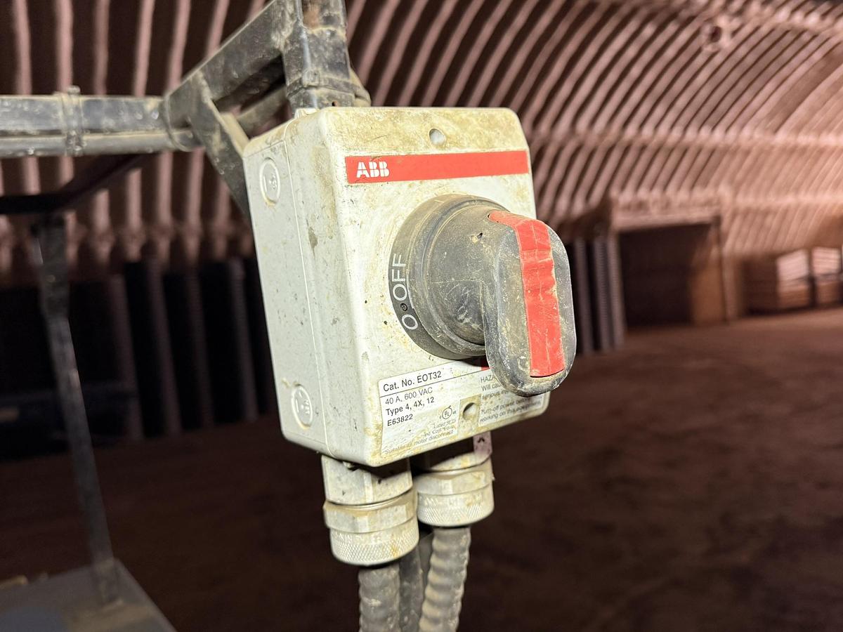 Used Alliston Machinery Grading Table