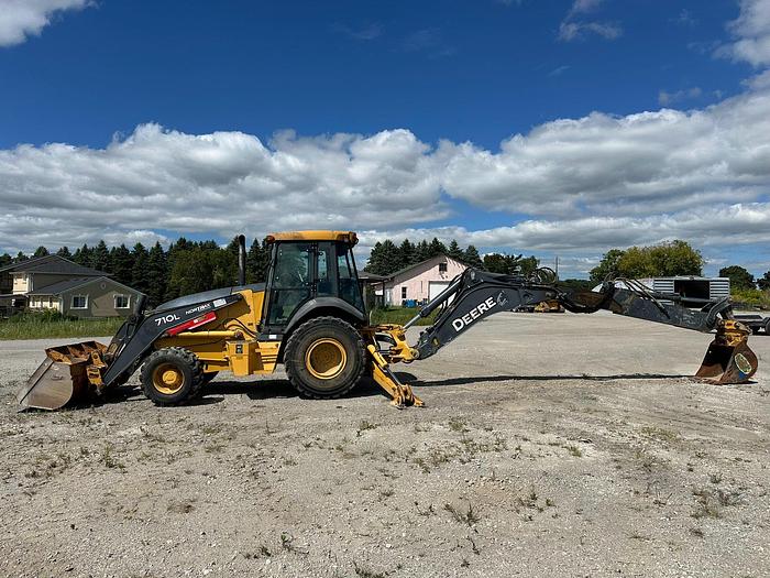 Used 2017 DEERE 710L Backhoe, 4wd, Cab, Heat, A/C, 4800 hours