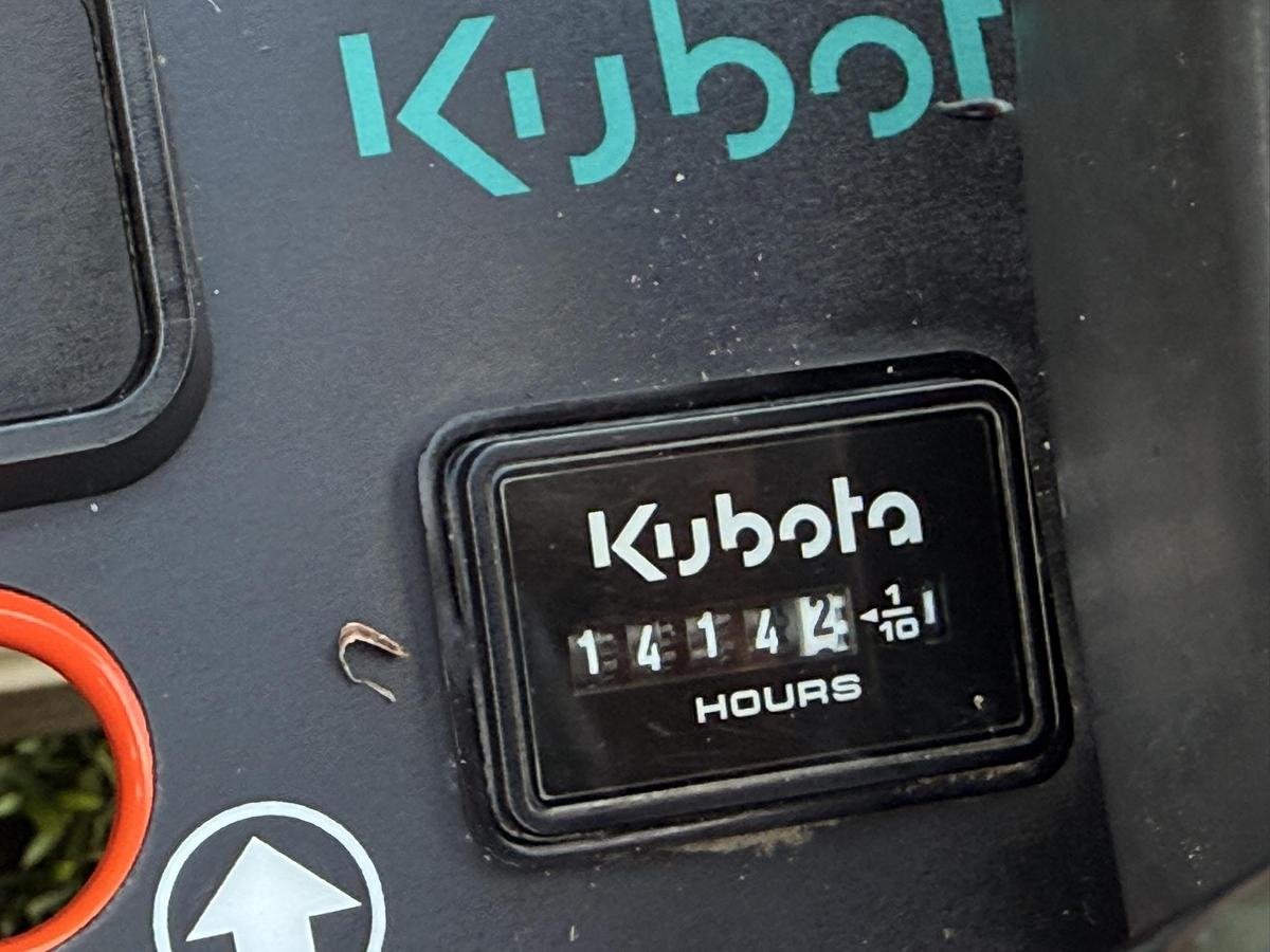 Used 2005 Kubota ZD21 Commercial Zero Turn Diesel