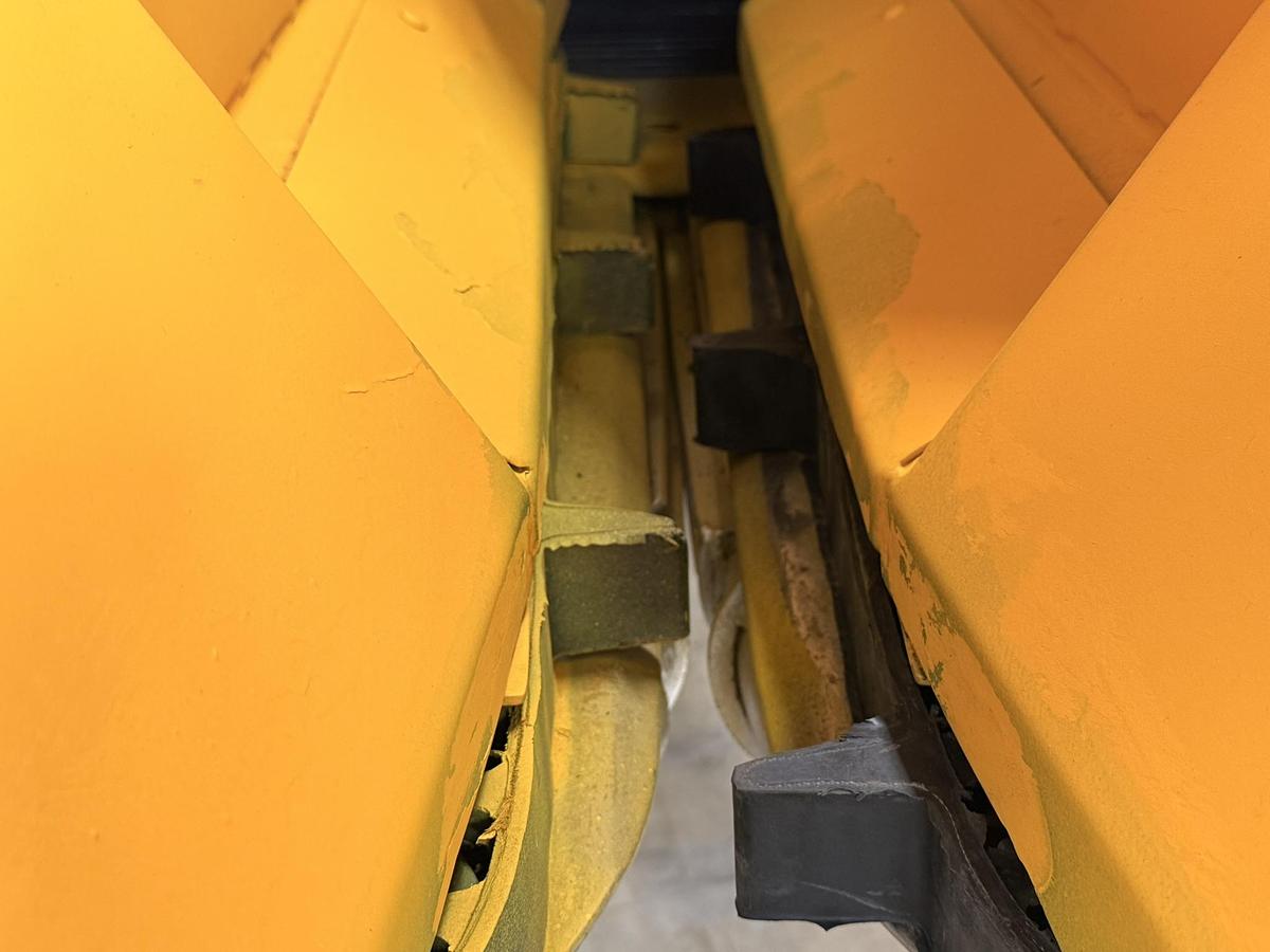 Used Oxbo Pixall ORC91 Single Row Sweet Corn Picker