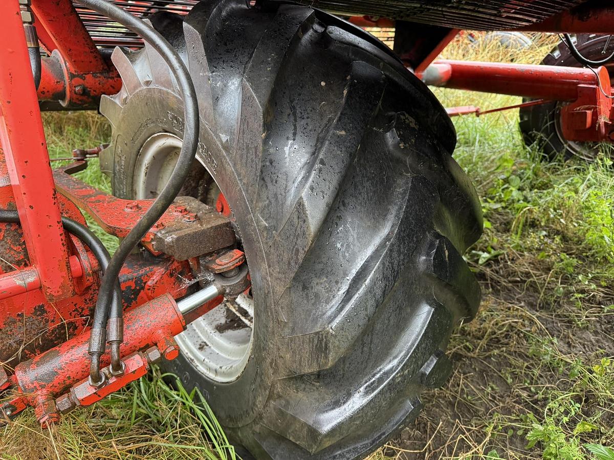 Used Grimme GB1700 2 Row Harvester