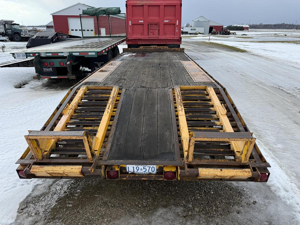 Used Hudson 23' Deck Over, Tri-Axle, Ramps