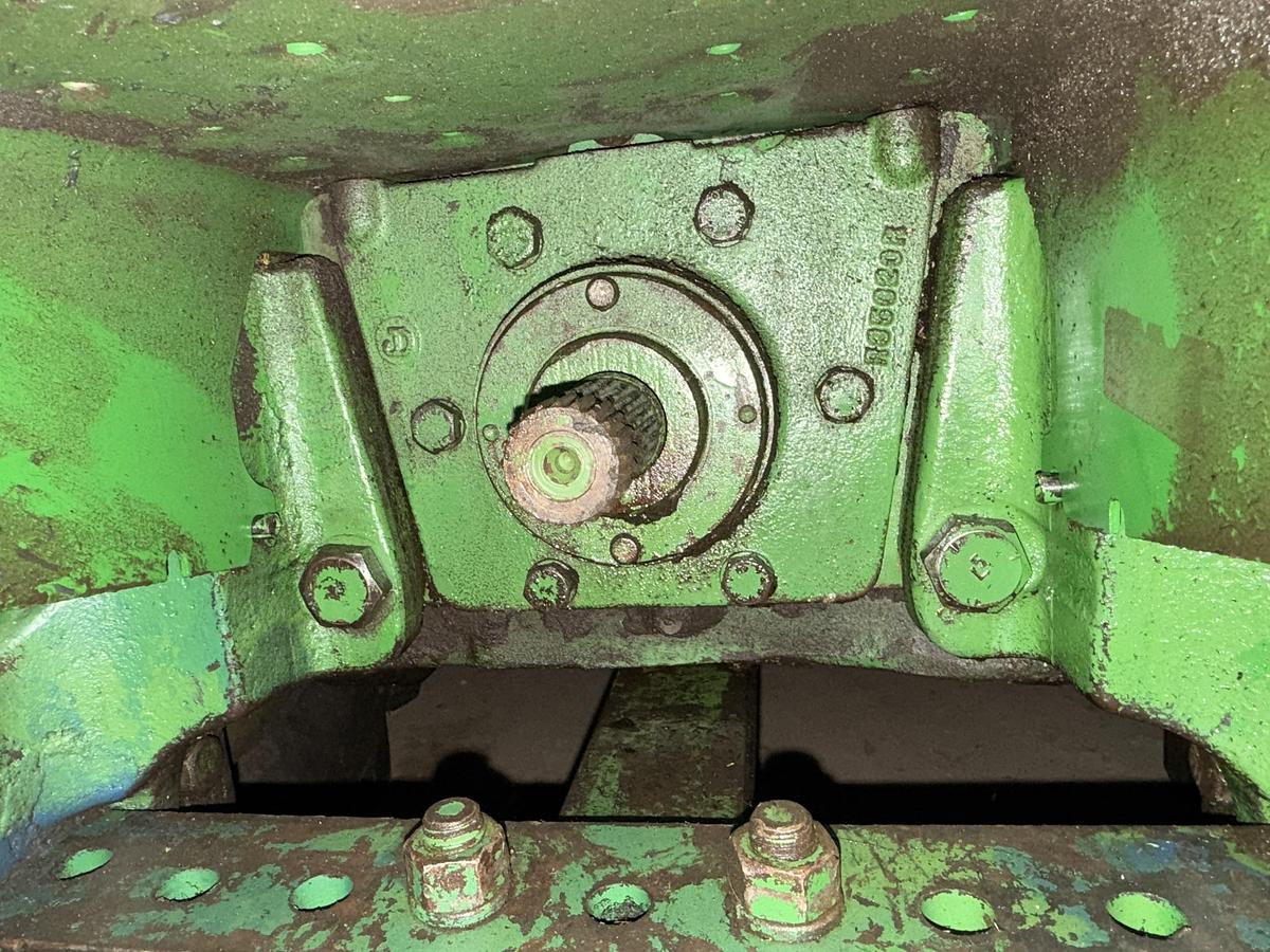 Used 1970 John Deere 4520