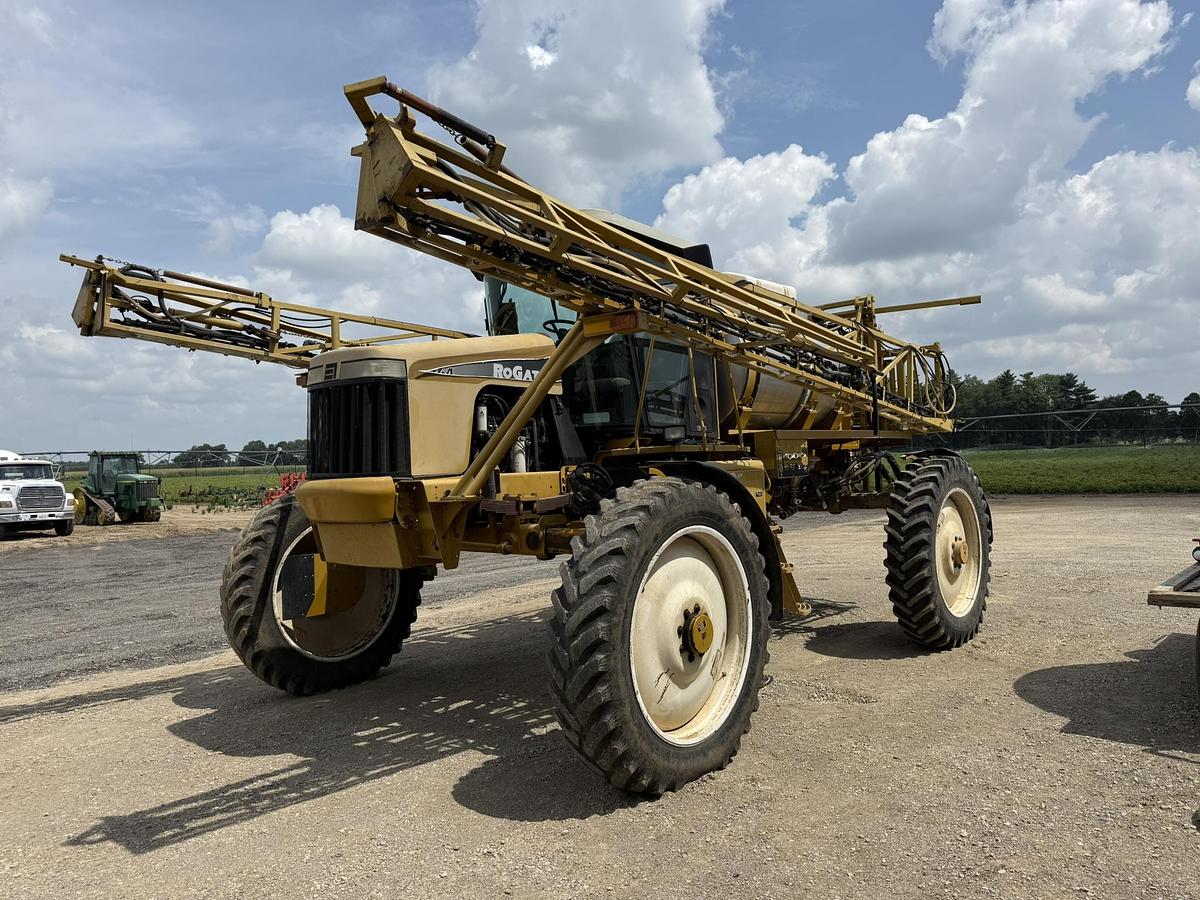 Used 2003 Rogator 1064, 1060 Gallon Tank, 90' Boom, Raven