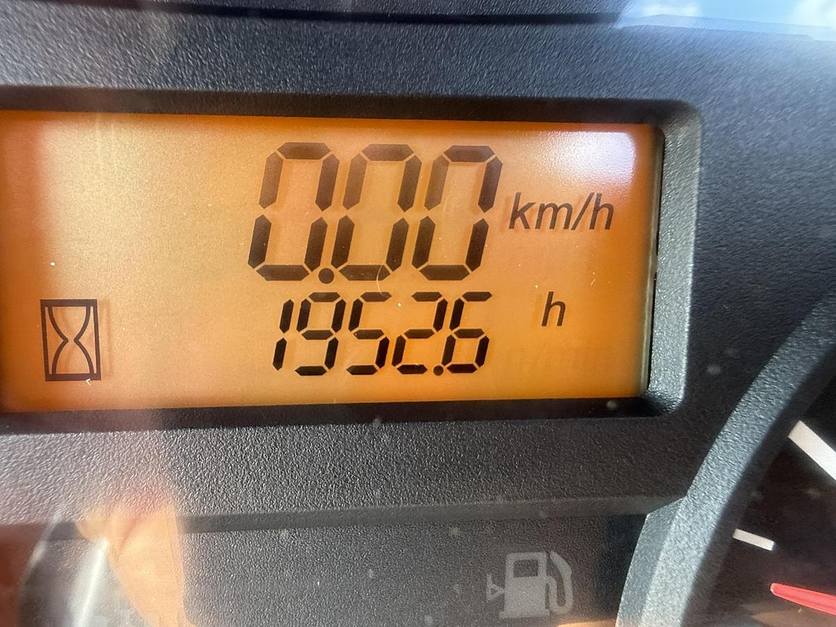 Used 2013 Kubota M7040 ROPS 4WD Loader Tractor