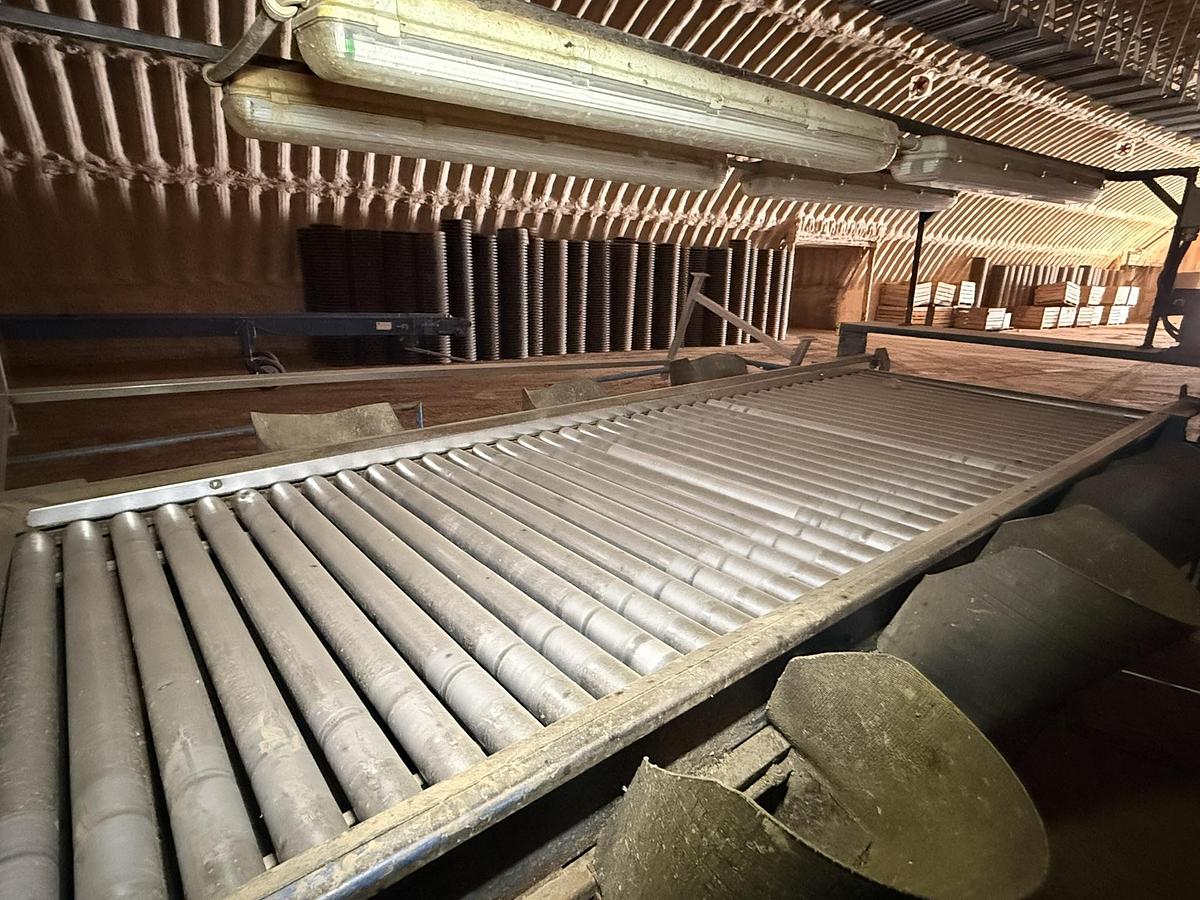 Used Alliston Machinery Grading Table