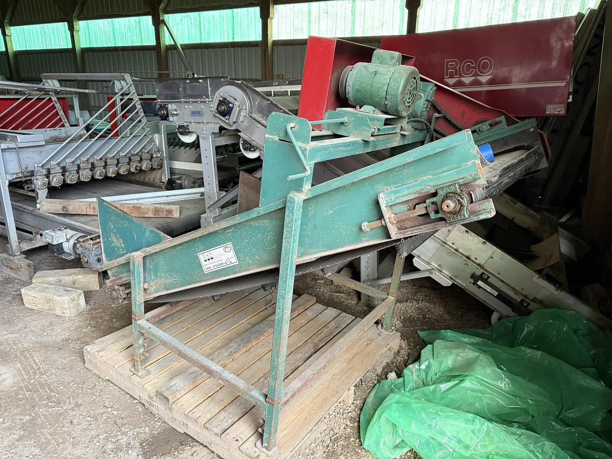 Used RCO 6' Long Elevator Conveyor