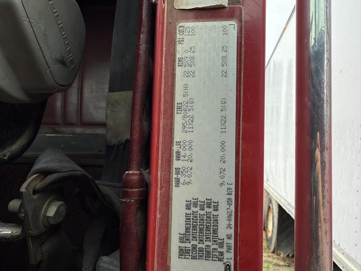 Used Freightliner FLB Cab Over, Cat 350, 13 Speed