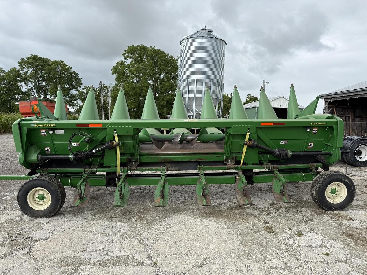 Used 2011 John Deere 608C Stalkmaster, Hyd. Deck Plate, HHS, Field Ready