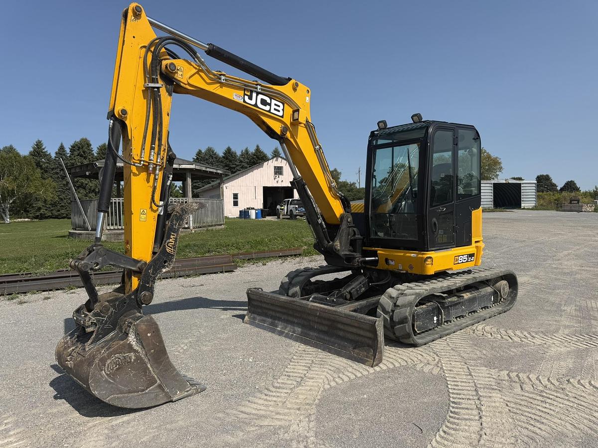 Used 2020 JCB 85Z-2 Mini Excavator, AMI Thumb, Bucket, Blade, Cab, 1093Hrs