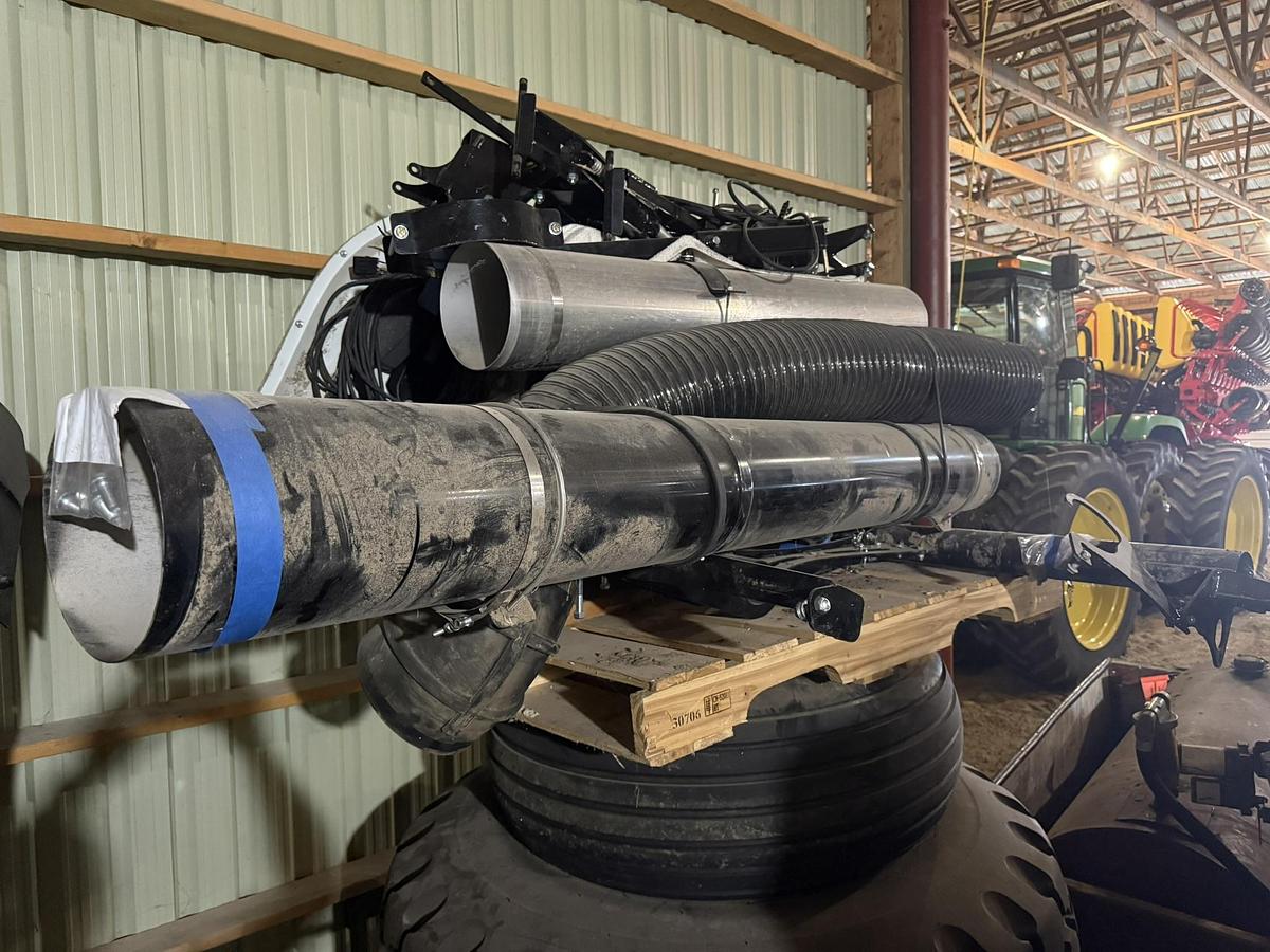 Used 2023 AWS 40' Air Reel Mounting For MacDon FD240