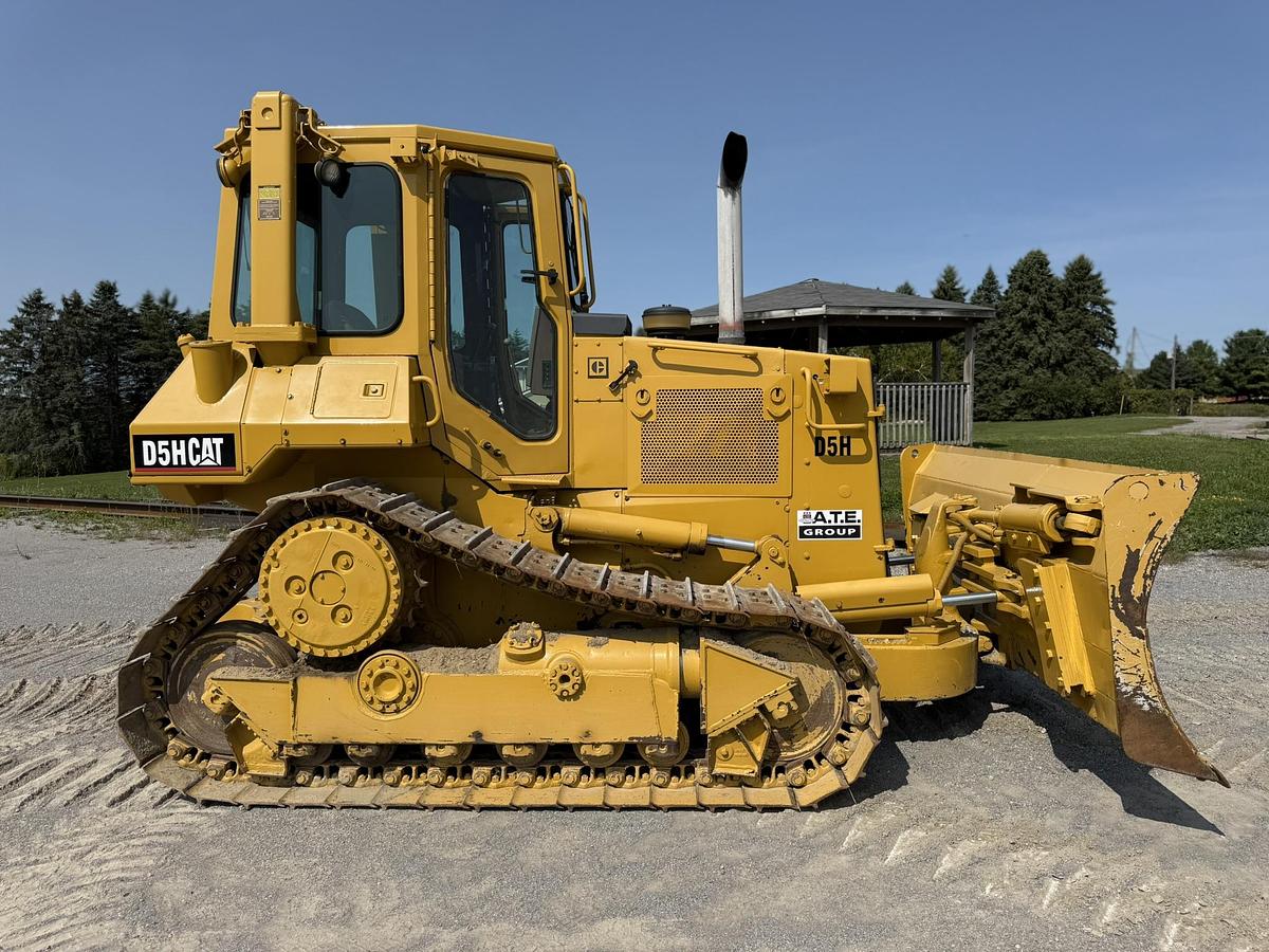 Used 1988 Caterpillar D5H Dozer