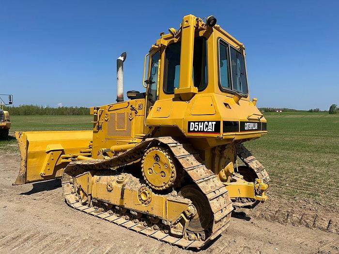 Used Sold  · 1993 Caterpillar d5h high track dozer 6 way blade
