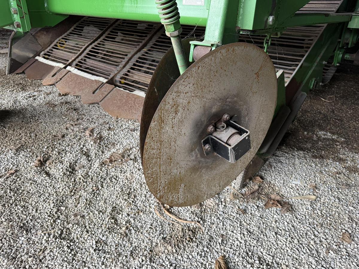 Used 2006 Lenco 4 Row Hydraulic Windrower