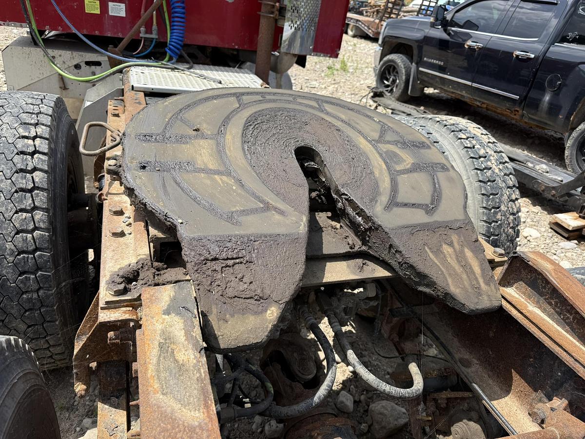 Used 2005 International 9200i