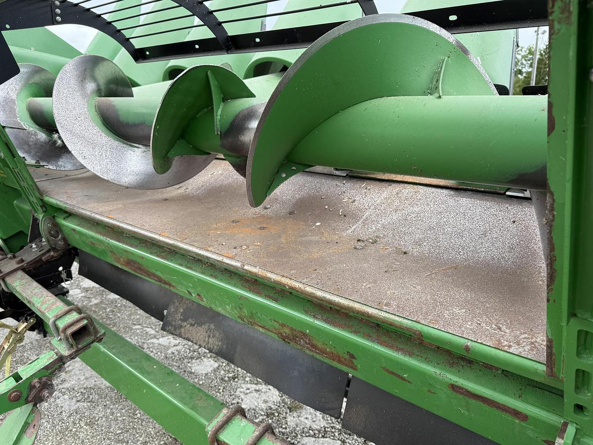 Used 2011 John Deere 608C Stalkmaster, Hyd. Deck Plate, HHS, Field Ready