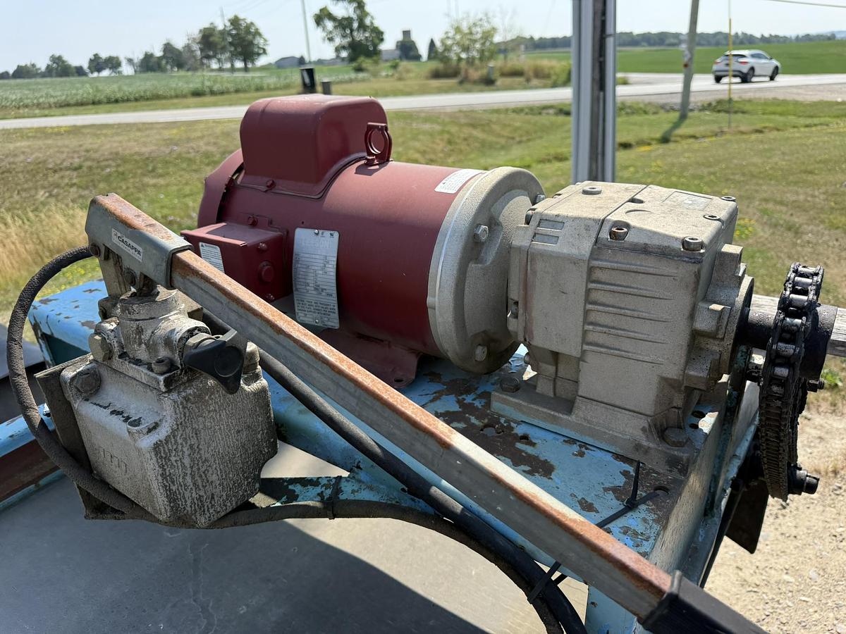 Used Haines Haines 34' Conveyor 36" Belt, Single Phase Motor