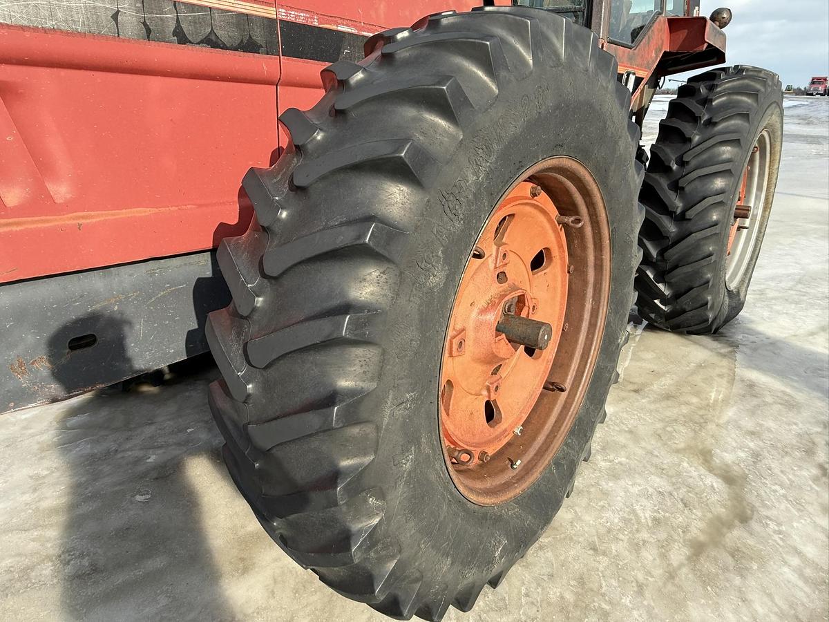 Used 1981 International Harvester 6388 2+2, Full Duals, 540/1000PTO, 3PTH, 1 Owner