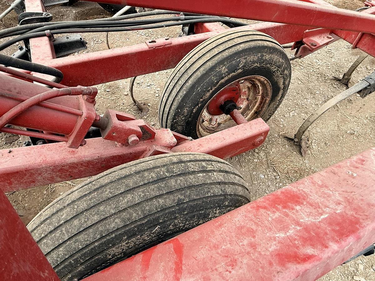 Used Case 4800 25' Cultivator