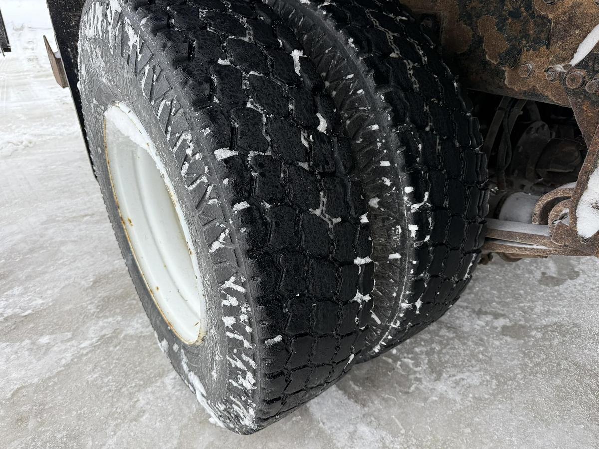 Used 2007 Freightliner Business Class M2, Cat C11, 10 SPeed, 26' Van Body