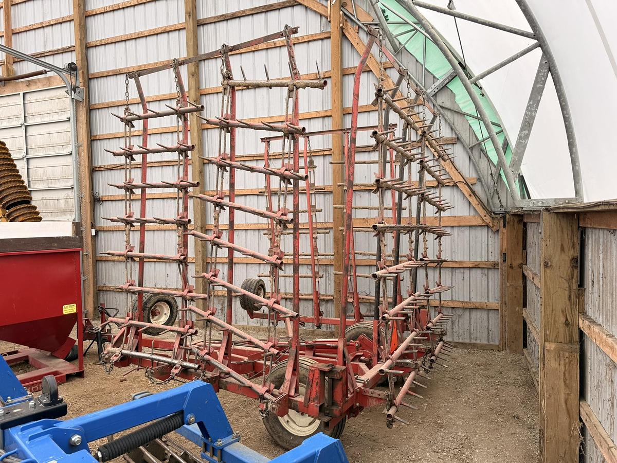 Used 25' Spike Tooth Harrow Hydraulic Fold