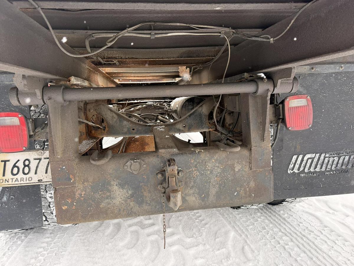 Used GMC Brigadier, 3028 Cat, Willmar Loadrunner 10