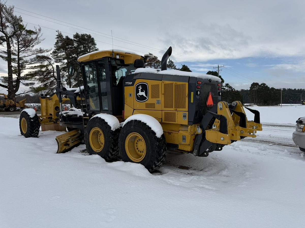 Used 2020 Deere 772GP Motor Grader