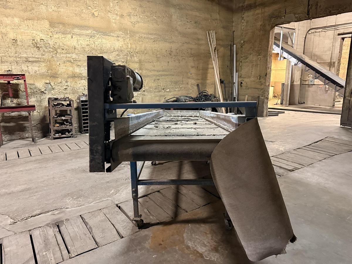 Used Alliston Machinery 14' Long x 34" Belt