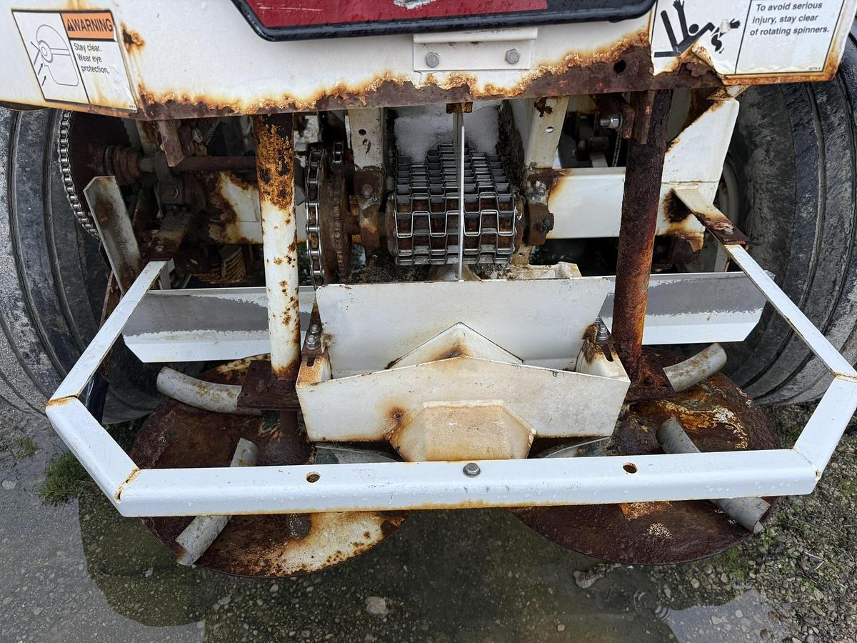 Used Willmar Super 800