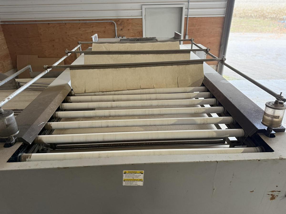 Used Kerian L50 50" Sizer with 5 Lane Table