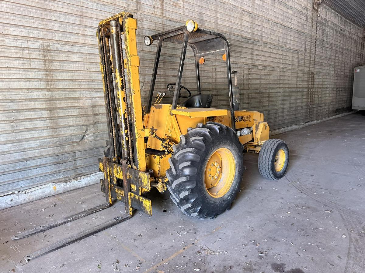 Used Massey Ferguson Lift King, 2 Stage, Side Shift Fork Lift