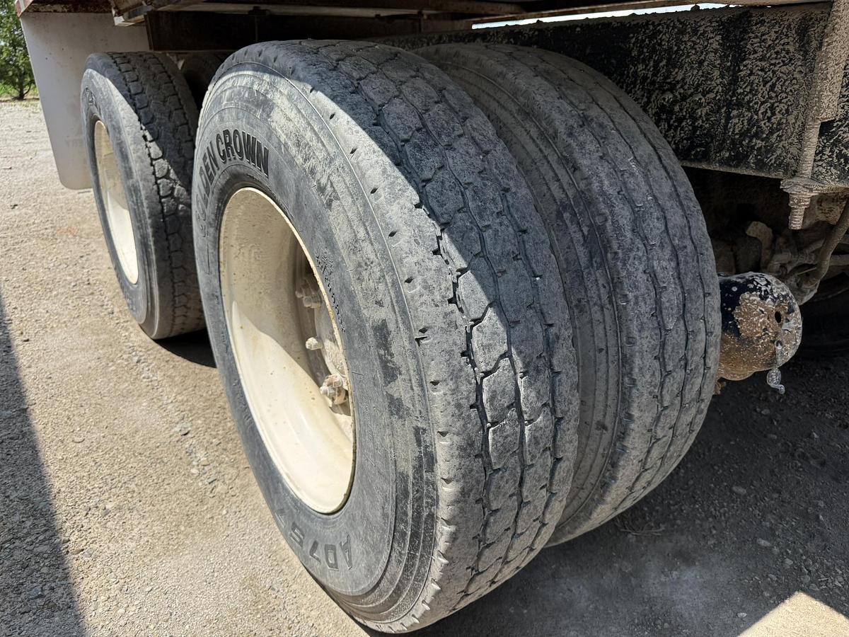Used 1997 Mack Potato Bulk Box On Mack Truck