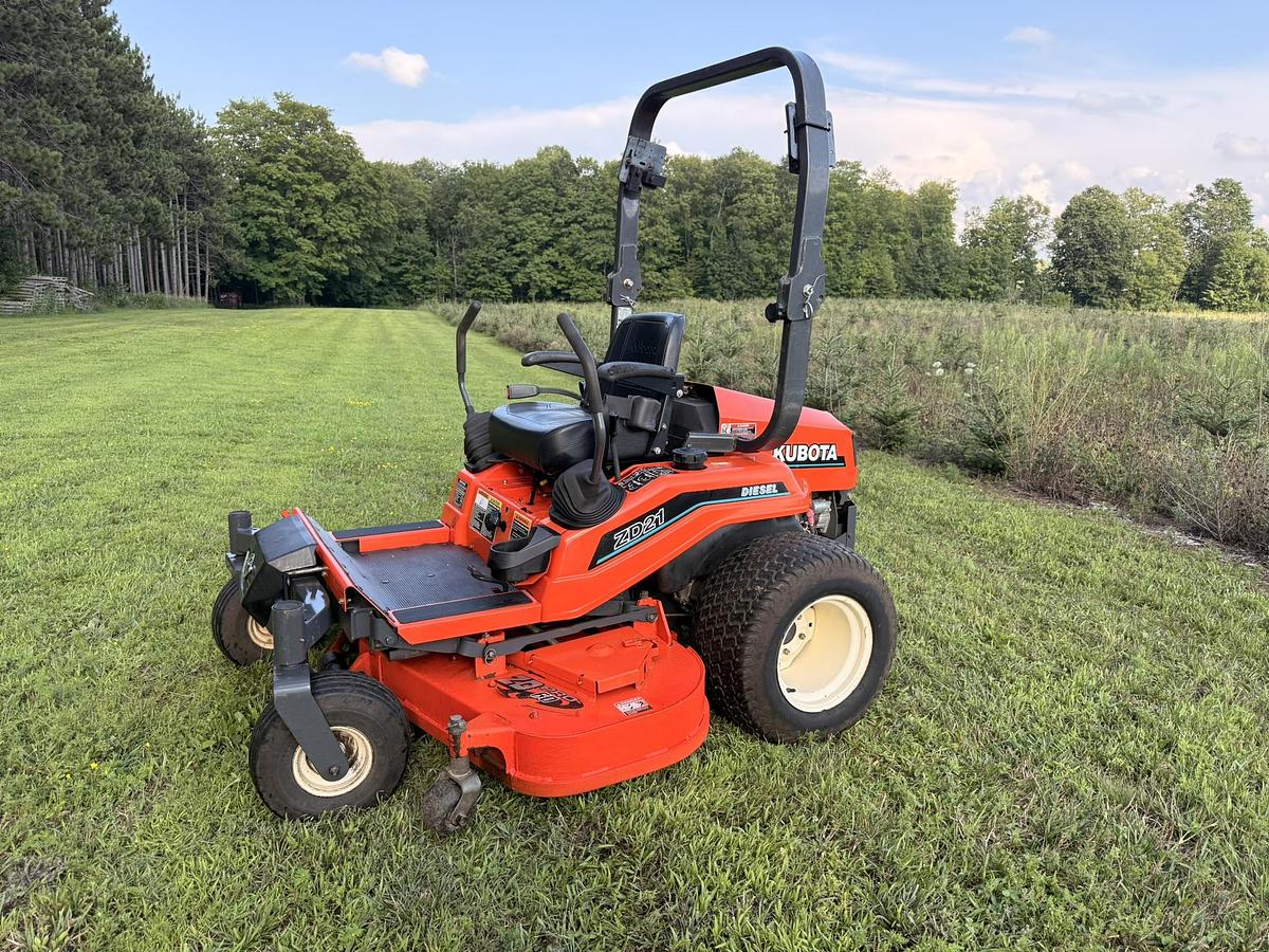 Used 2005 Kubota ZD21 Commercial Zero Turn Diesel