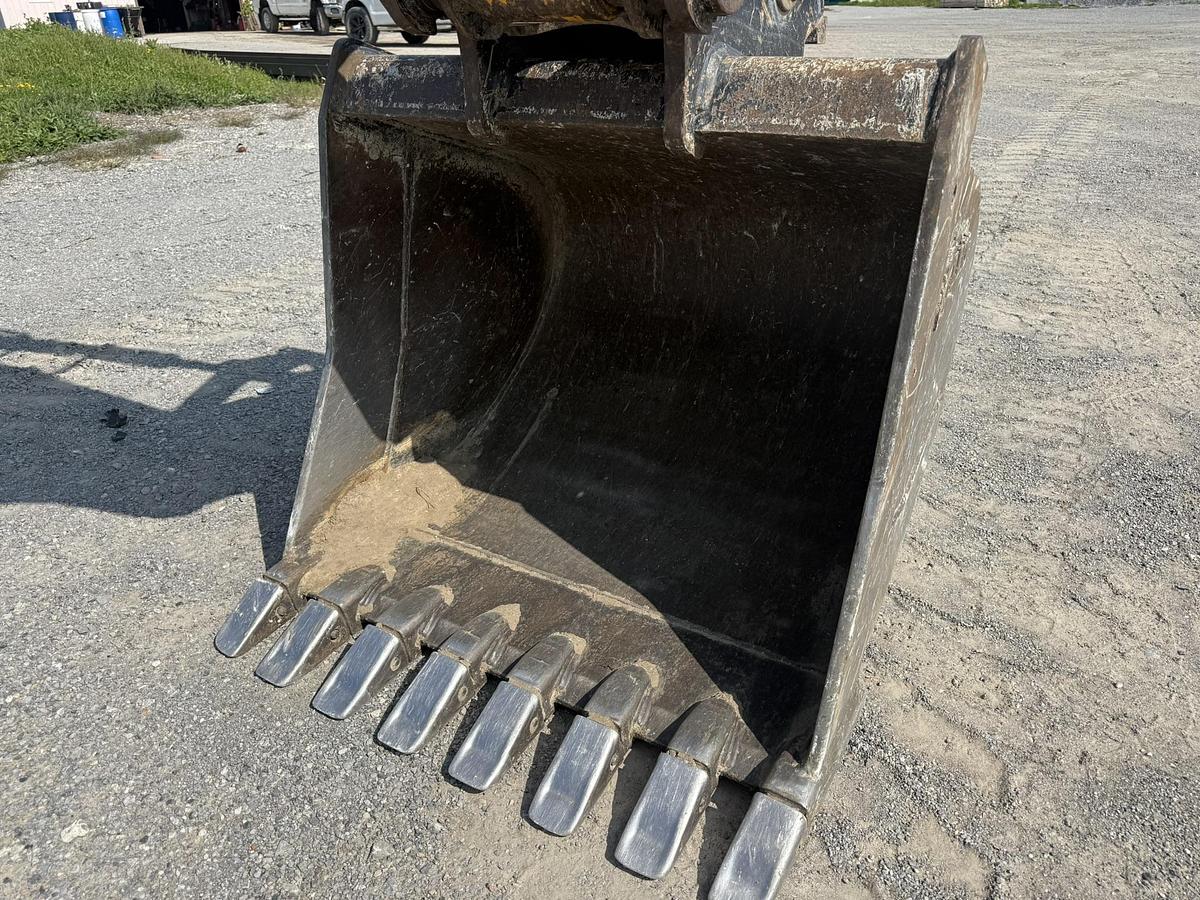 Used 2020 JCB 85Z-2 Mini Excavator, AMI Thumb, Bucket, Blade, Cab, 1093Hrs