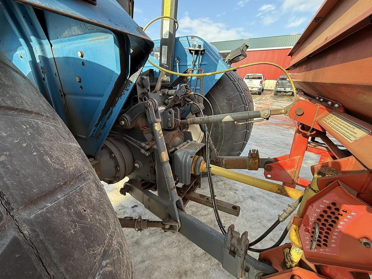 Used 1999 New Holland TL70, Turf and Ag Tires, Raven Guidance and Light Bar