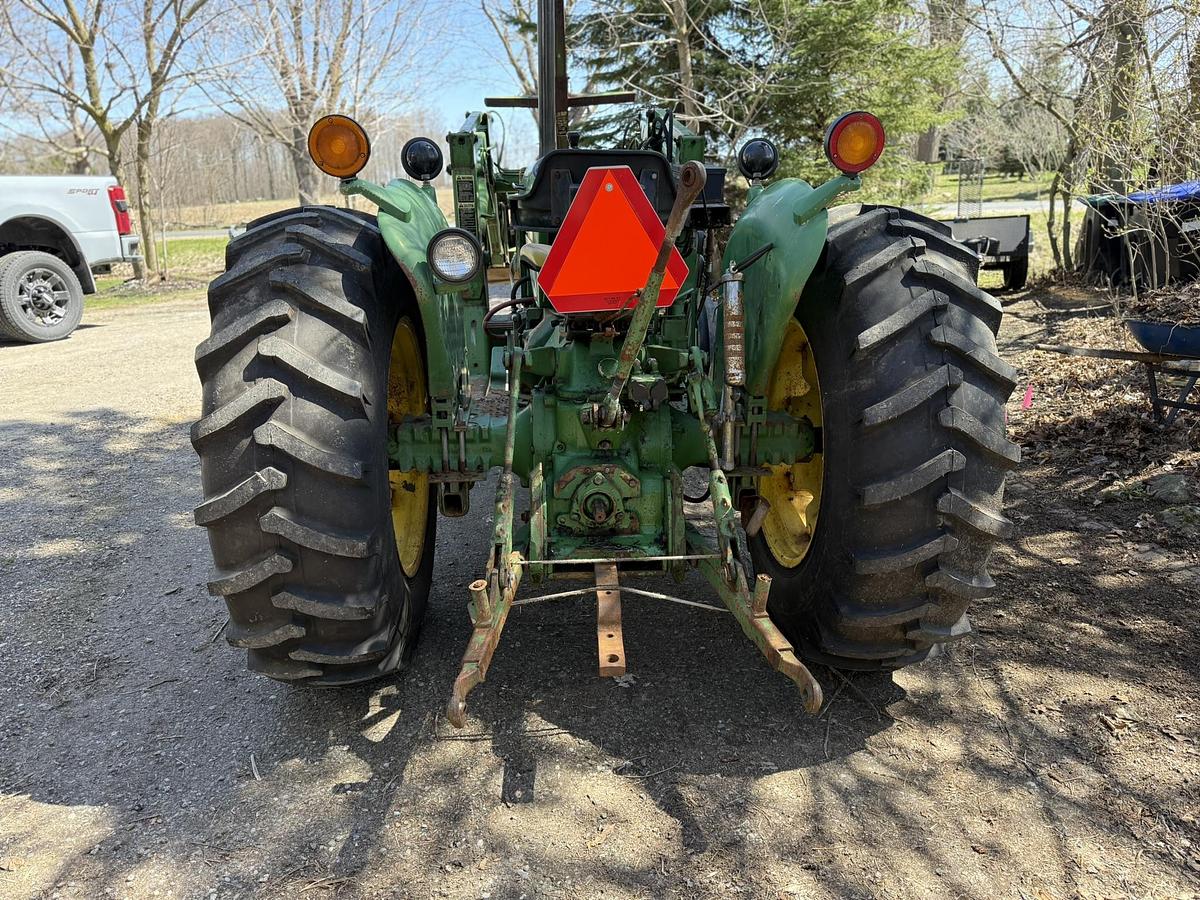 Used 1985 John Deere 1640 Loader Tractor
