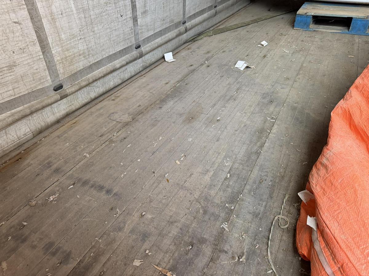 Used Durabody Flat Deck With Canvas Sides