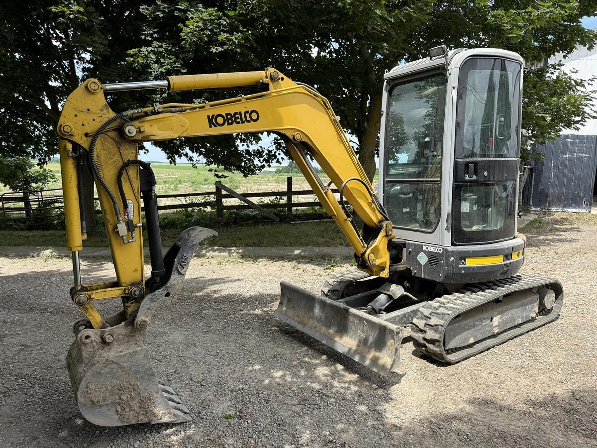 Used Kobelco SK30SR-3 Mini Excavator, Cab, Hydaulic Thumb