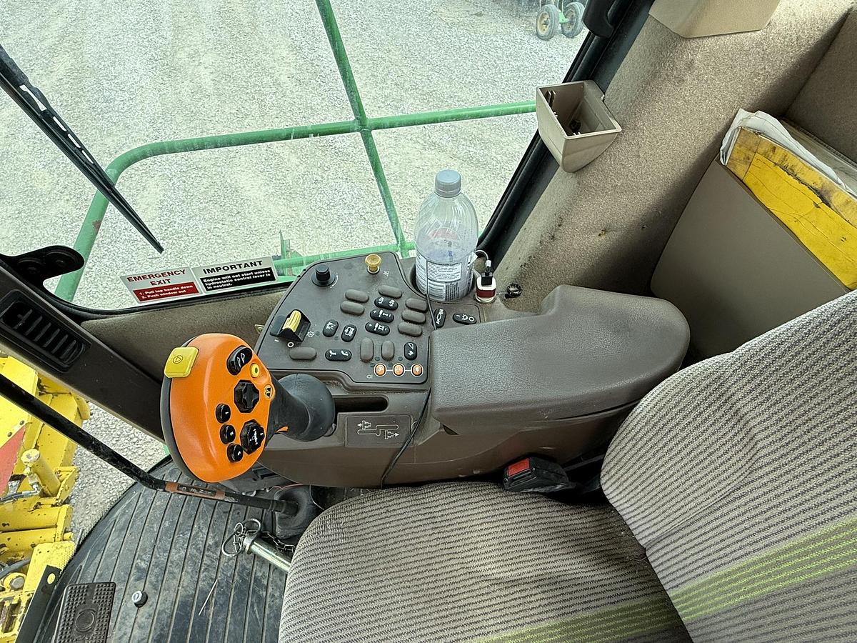 Used 2008 John Deere 7350 SPFH With Kember 6 Row Head