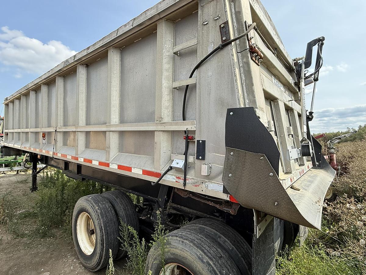 Used 1986 Cobra 40' End Dump Trailer, Electric Tarp, Hyd. Endgate