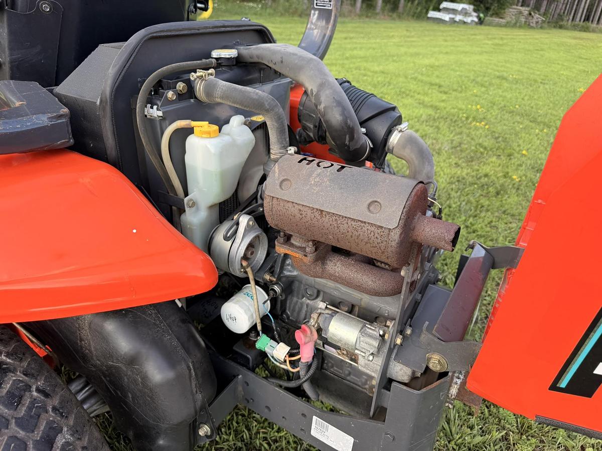 Used 2005 Kubota ZD21 Commercial Zero Turn Diesel