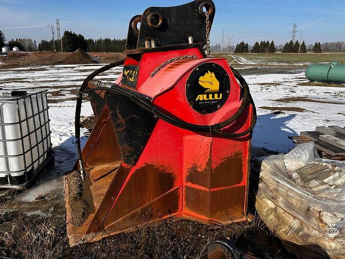 Used Allu DH 4-17 68" Excavator Screening Bucket