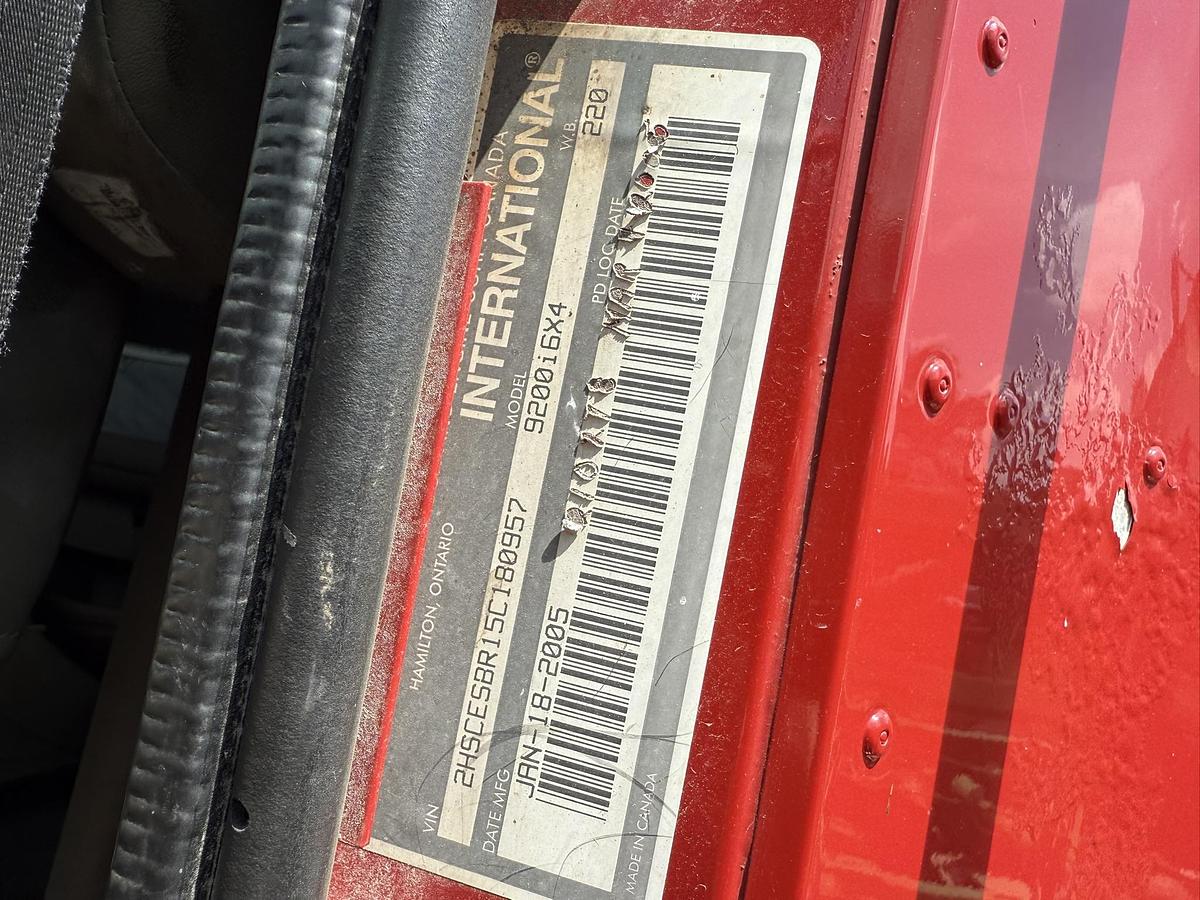 Used 2005 International 9200i