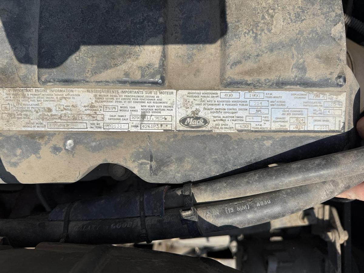 Used 1999 Mack Truck With 24' Alliston Machinery Box, 60" Belt, Honda Motor